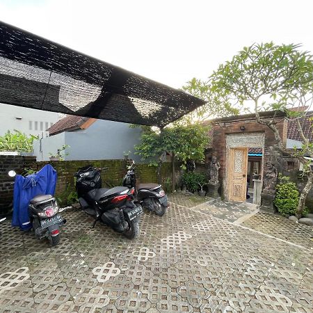 Belimbing Guest House Canggu Luaran gambar
